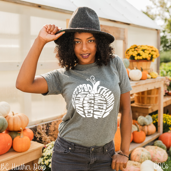 Retro Thankful Grateful Pumpkin Word Art  - White (325°)