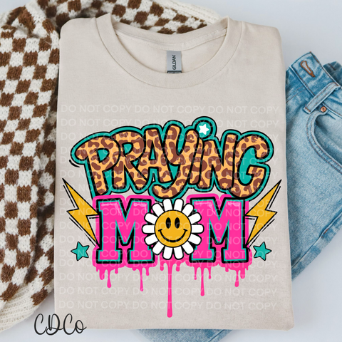 Praying Mom  4560 DTF