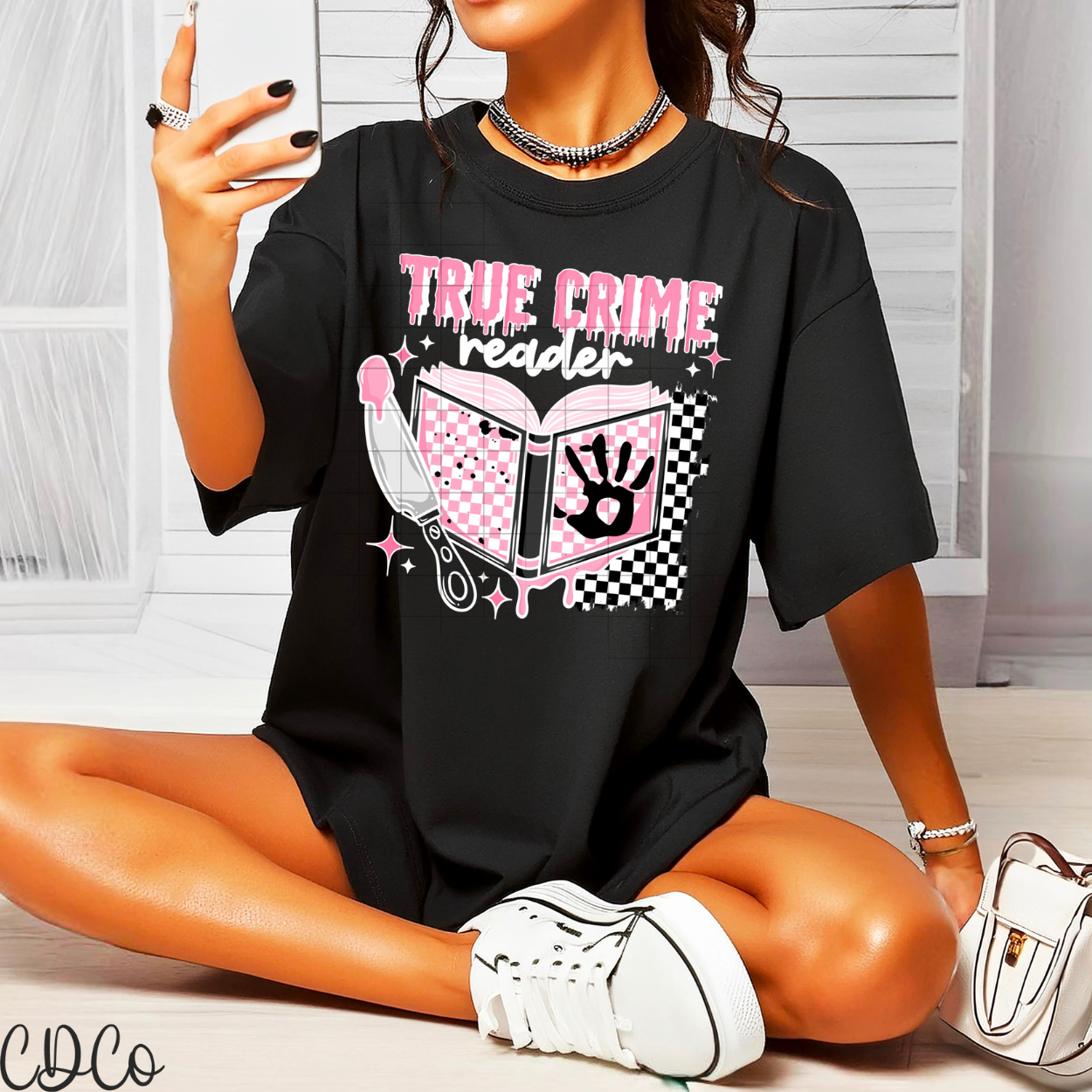 True Crime Reader White 4657 DTF