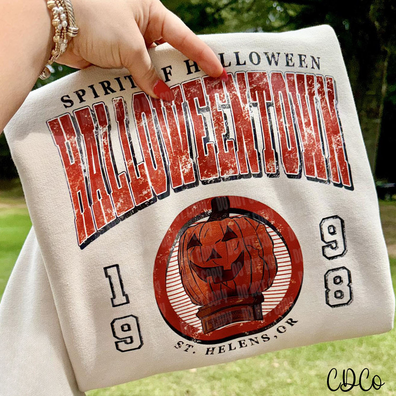 Spirit of Halloweeentown NO SLEEVE 5862 DTF