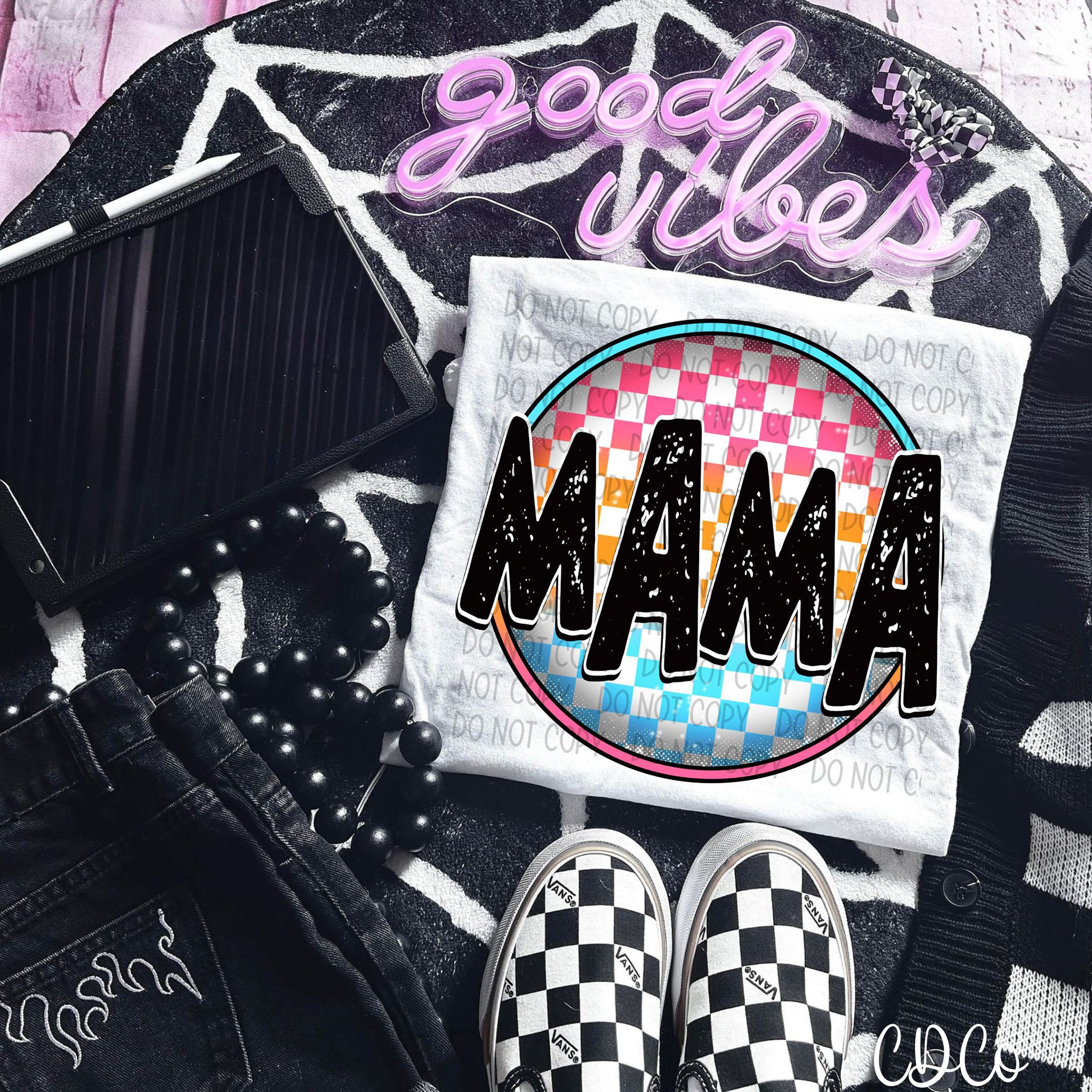 Mama Circle Checker DTF