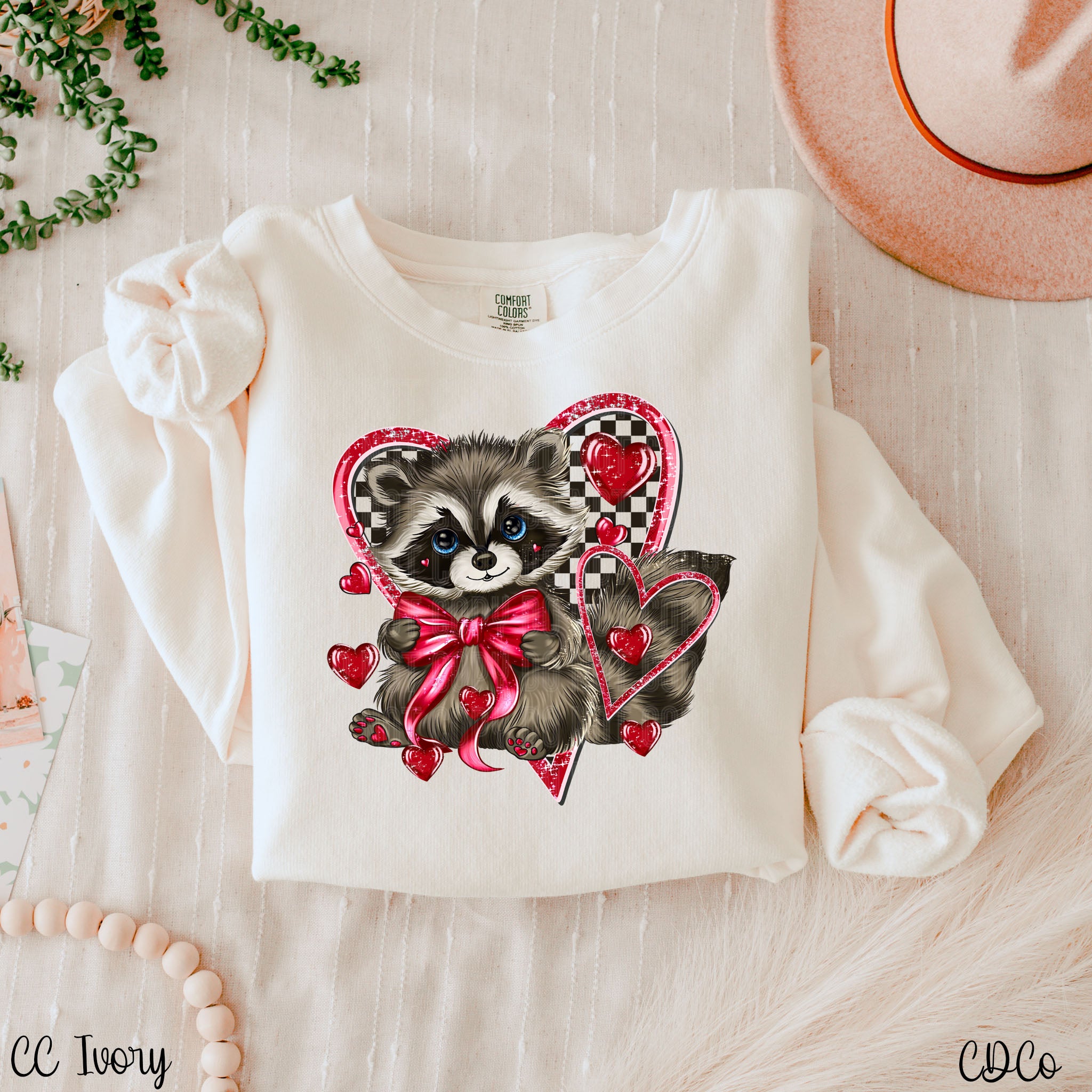 Raccoon Checkered Heart 3505 DTF