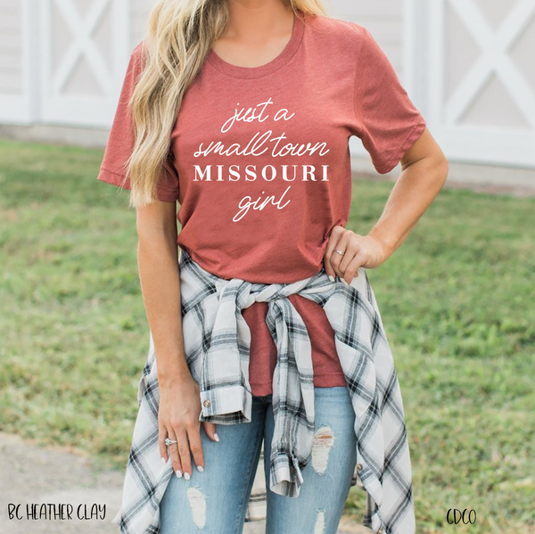 Just a Small Town Missouri Girl (325°)